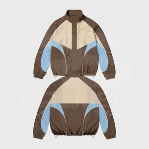 Conjunto de chaqueta y pantalón con cremallera de 3 piezas y pantalón corto Chándal cortavientos de nailon 100% Chándal a prueba de agua con hombros caídos OEM - Product Image 6