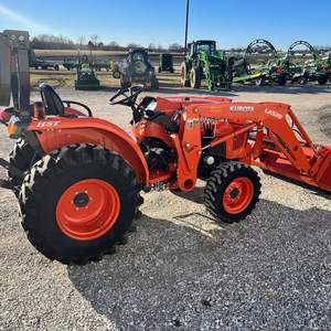 Tractor Diésel Kubota L3301 de 33 HP, 2024 |   Tractor Agrícola Compacto 4x4/2x4 - Product Image 2
