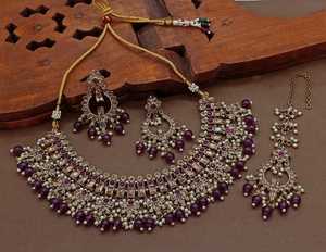 Nuevo diseño chapado en oro tradicional gota perla y Kundan tachonado pendiente Mangtika gargantilla collar conjunto y conjunto de joyería para mujer - Product Image 3