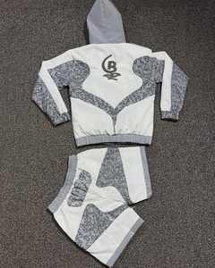 Ropa deportiva con capucha de lana de alta calidad para hombre, ropa ligera personalizada para correr para verano, ropa deportiva reflectante ligera - Product Image 2