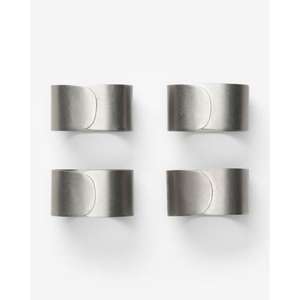 Anneaux de serviette sophistiqués en acier inoxydable avec construction durable et détails complexes pour une décoration de table de fête - Product Image 5