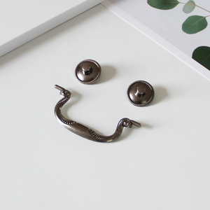 Tiradores de aleación de Zinc Vintage de bronce antiguo para armarios de cocina, tocadores, herrajes decorativos de estilo Retro para armario - Product Image 6