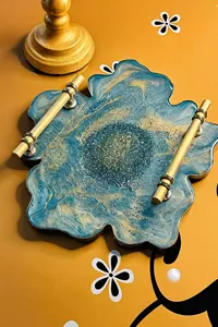 Plateau de vanité en résine de style marbre Plateau élégant et durable pour cadeaux Plateau de vanité en résine pour la décoration intérieure et l'affichage d'accessoires - Product Image 2