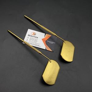 Pince à sourcils en acier durable plaqué or Miroirs à cils carrés pour extensions de cils - Product Image 1