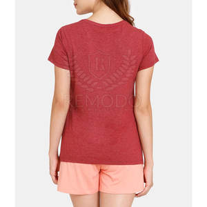 Conjuntos cortos de 2 piezas de manga corta personalizados al por mayor, conjunto de pantalones cortos para mujer a la venta 2025 de buena calidad - Product Image 3