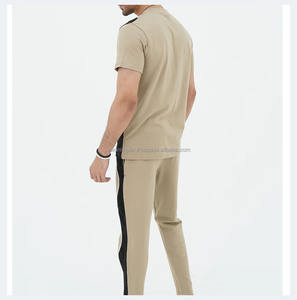 2025 hommes survêtement décontracté Service OEM 2 pièces coupe régulière été survêtement conceptions personnalisées ensemble de survêtement respirant - Product Image 5