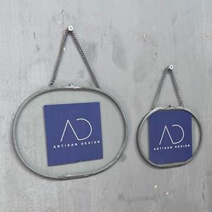 Cadre photo en fer/verre de forme ovale, cadre photo suspendu avec finition grise, modèle Pf317 ab - Product Image 3