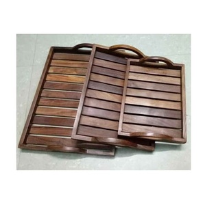 Bandeja de madera funcional para todos los entornos del hogar, ideal para salas de estar, dormitorios o para servir a los invitados con un encanto rústico - Product Image 5