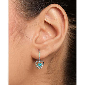 Boucles d'oreilles pendantes chic en forme de cœur argentées par Olesya - Product Image 4