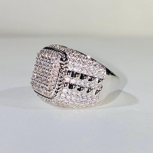 Bague de mariage Hip Hop tendance en argent 925 de luxe unisexe avec diamant entièrement glacé en or 18 carats VVS pour certification - Product Image 3