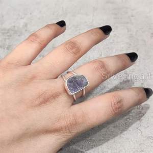 Bague pour femme en argent sterling 925, pierre précieuse tanzanite naturelle, pierre de naissance de décembre, double bande, bijoux faits à la main, Noël - Product Image 1