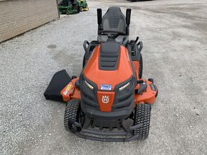 Tracteur Husqvarna TS 354XD 2WD de qualité supérieure, tondeuse autoportée compacte, tondeuse autoportée 4x4 à braquage zéro pour jardin - Product Image 3