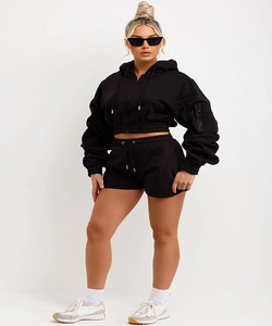 Conjunto de pantalones cortos con capucha de ajuste regular ligero OEM para mujer por encima de la rodilla patrón sólido decoración uso al aire libre material de algodón y poliéster - Product Image 6