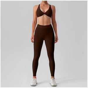 Vente en gros, ensemble fitness personnalisé avec impression réversible, soutien-gorge de sport respirant avec bretelles dans le dos, legging XL à la taille et avec cordon de serrage - Product Image 5