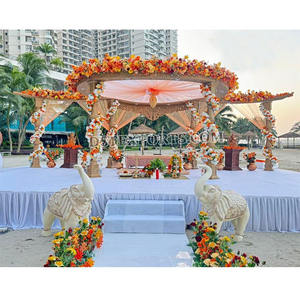 Mandap de Madera de Tendencia para Bodas al Aire Libre, Mandap Real para Bodas Indias, Configuración Tradicional de Mandap para Bodas en la Playa, Canadá - Product Image 1