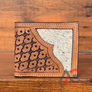 Portefeuille en cuir usiné à la main portefeuille en fourrure de vachette à longue fermeture éclair pour hommes nouveauté mode couleur marron porte-monnaie cadeau pour lui - Product Image 1