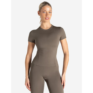 Camiseta de gimnasio para mujer, logotipo personalizado, lo último en estampado de color topo, elástico, de longitud completa, manga corta, cuello redondo, nueva camiseta informal para entrenamiento de Yoga hecha - Product Image 1