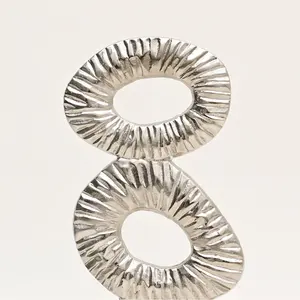 Escultura de León de Metal Hecha a Mano para Decoración del Hogar, Escultura de León de Metal de Lujo para Sala de Estar, Decoración Pulida para Dormitorio y Estudio - Product Image 3