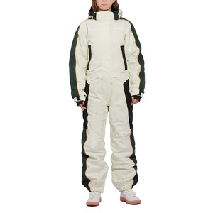 ชุดสกีแบบสั่งทำพิเศษ พิมพ์ลายได้ตามต้องการ ผลิตแบบ OEM กันน้ำ ระบายอากาศ -Tex 10,000 มม. สำหรับทุกเพศ คุณภาพสูง สำหรับฤดูหนาวและเล่นหิมะ - Product Image 1