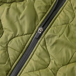 Gilet matelassé à logo personnalisé pour hommes-Gilet à col montant respirant et résistant à l'eau Offre Spéciale style hivernal - Product Image 4