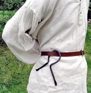 Cuerno Vikingo Original de 500 ml, Pulido, Hecho a Mano, Material Orgánico, Ecológico, de Alta Calidad, Diseño Animal Elegante - Product Image 3