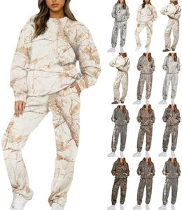 Ensemble assorti pour femme : sweat à capuche ample à épaules tombantes et pantalon de survêtement imprimé, tenue de détente d'hiver - Product Image 1