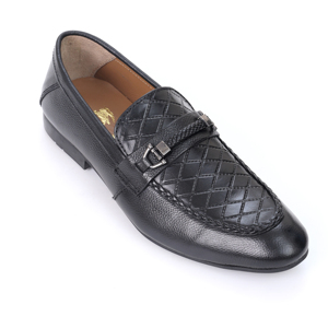 Chaussures en cuir noir pour hommes, ensemble de haute qualité avec finition premium, semelle robuste et design classique pour tenue formelle et bureau. - Product Image 6