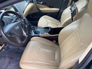Hyundai Azera Limited 2014 usado en venta a bajo precio - Product Image 2