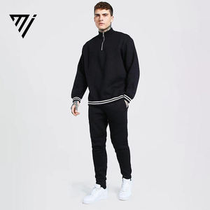 ชุดวอร์มผู้ชายแบบสั่งทำขายส่ง แฟชั่นใหม่ ชุดวอร์มสีดำแบบซิปครึ่งตัว ผ้าริบ ทรงเข้ารูป ชุดออกกำลังกายผู้ชายแบบเรียบง่าย ทรงสลิมฟิต ชุดจ็อกเกอร์ผู้ชาย - Product Image 1