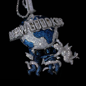 Hecho a medida VVS Moissanite diamante Iced Out 925 plata esterlina Hip Hop colgante Bling joyería Fabricación de la India - Product Image 3