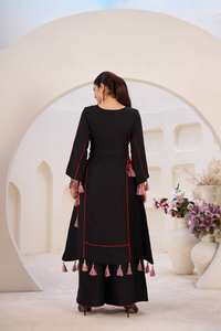 Presentación de la nueva serie tradicional de productos de modelado real de rayón para fiestas - Product Image 2