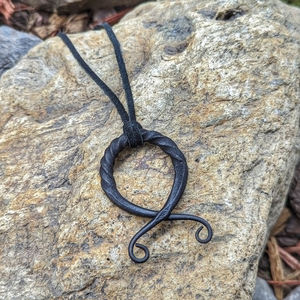 สร้อยคอไวกิ้งทำจากโลหะสุดหรูสำหรับเปิดขวดดีไซน์บิดเกลียวเครื่องประดับสำหรับทุกเพศสร้อยคอยุคกลาง - Product Image 6