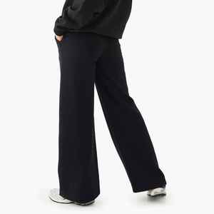 Vente en gros de pantalons de survêtement pour femmes 100% coton 350 GSM vêtements décontractés d'hiver lourds et confortables dentelle plate pour femmes - Product Image 3