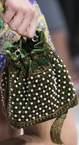 Bolsos de mano de noche de estilo bohemio con bordado decorativo, cadenas cuadradas de perlas, diseño elegante, forro personalizable para mujer, venta al por mayor - Product Image 4