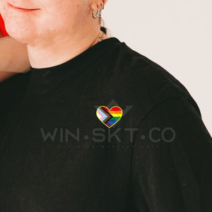 Épingles en fer de haute qualité, directement de l'usine, avec épingle de sûreté, écologiques et résistantes à l'eau, couleurs et motifs personnalisables - Product Image 5