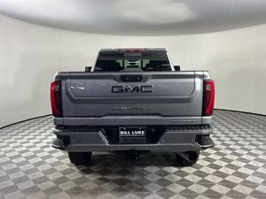 Auto Usado Confiable, GMC Sierra 2500HD Denali Ultimate 2024, 4 Puertas, Cabina Doble, 4x4, SB - Product Image 2