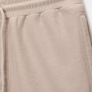 2025 OEM patrón personalizado Logo Camiseta de manga corta al por mayor Casual traje deportivo estampado Unisex Conjunto de camiseta y pantalones cortos de gran tamaño - Product Image 6