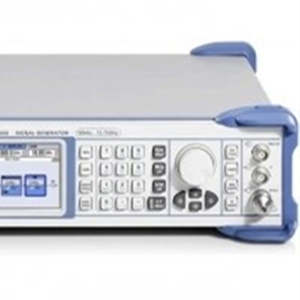 Fuente y Generador de Señales de RF Rohde & Schwarz SMB100A Usado con Forma de Onda Sinusoidal - Product Image 5