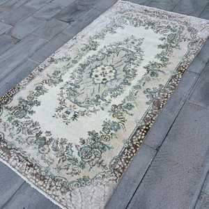 Alfombra Turca Vintage, Alfombra de Lana Ikat Azul de 4x7.1 pies (122x216 cm) - Product Image 3