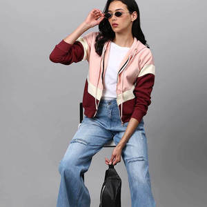 Pull à capuche en molleton de coton 100% pour femme Sweat-shirt à capuche de haute qualité Streetwear Pullover Boxy Fit Printed Women's Custom OEM Hoodies for Winter - Product Image 2