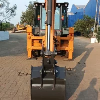 รถตักล้อยางมือสอง คุณภาพดีที่สุด ปี 2024 รุ่น Case 770EX 4x4 พร้อมขายในราคาถูก - Product Image 4