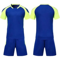 Maillots de football unisexes 100% polyester, ensembles d'uniformes de football, logo personnalisé, col en V, noir orange, séchage rapide, extensible, respirant, demi-manches