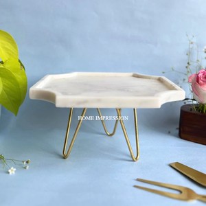 Soporte de exhibición de pastel de madera/mármol blanco más vendido estándar patas doradas forma personalizada de la más alta calidad tamaño grande ecológico moderno - Product Image 3