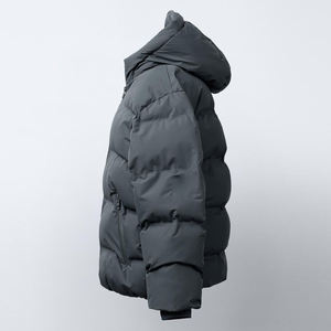 Veste matelassée pour garçons en polyester de qualité supérieure, manches longues, logo personnalisé, taille, rembourrage doux, isolation thermique, idéale pour le temps froid - Product Image 2