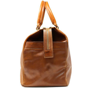 Sacs en cuir de mode de couleur unie de nouvelle conception pour unisexe Fabrication de qualité supérieure Sacs en cuir élégants personnalisables - Product Image 3