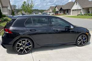 Volkswagen Golf R 2024 Usado, 315 HP, Motor Turbo de 4 Cilindros, Tracción en las Cuatro Ruedas, Sin Modificar - Product Image 3