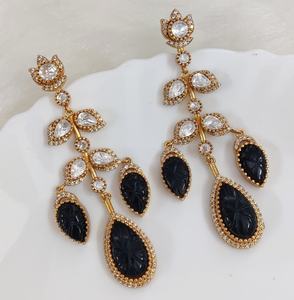 ต่างหูเพชรโมอิสและแกะสลักสำหรับผู้หญิงคุณภาพระดับพรีเมียมชุดปาร์ตี้หรูหราหรูหรามีเอกลักษณ์และดีไซน์ล่าสุด - Product Image 3