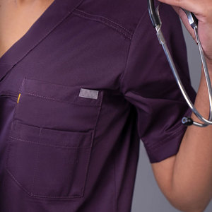 Los uniformes de enfermería para mujer más vendidos, exfoliante de enfermera de alta calidad personalizado para damas, novedad en tendencia, talla grande disponible - Product Image 3