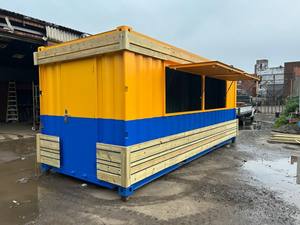 ตู้คอนเทนเนอร์ขนส่งขนาด 20 ฟุต x 8 ฟุต มาตรฐานเยอรมัน สำหรับขายเป็นร้านอาหารริมทาง/ร้านกาแฟ/ซุ้มขายอาหาร - Product Image 4