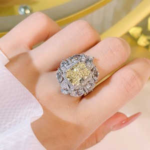 Lab Created Bague en argent 925 Hip Hop Iced Out Meilleure qualité VVS Moissanite Diamond IGI Certified Marquise Diamond Ring for Women - Product Image 4